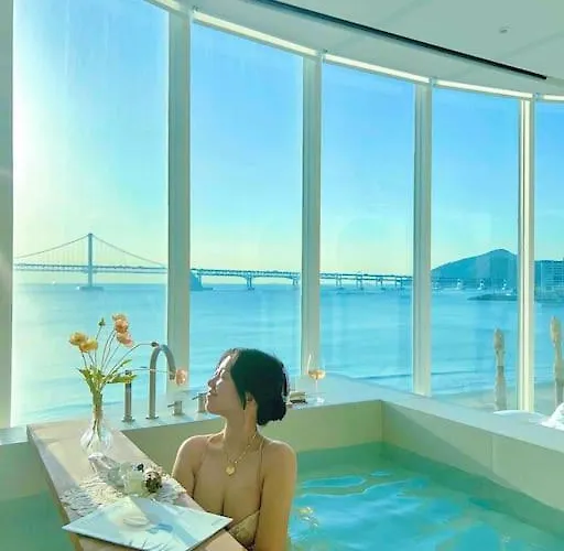 度假居 Moment 釜山